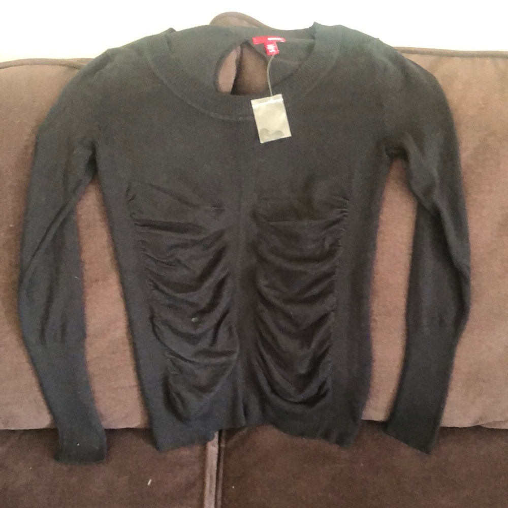 NWT black bongo light sweater
